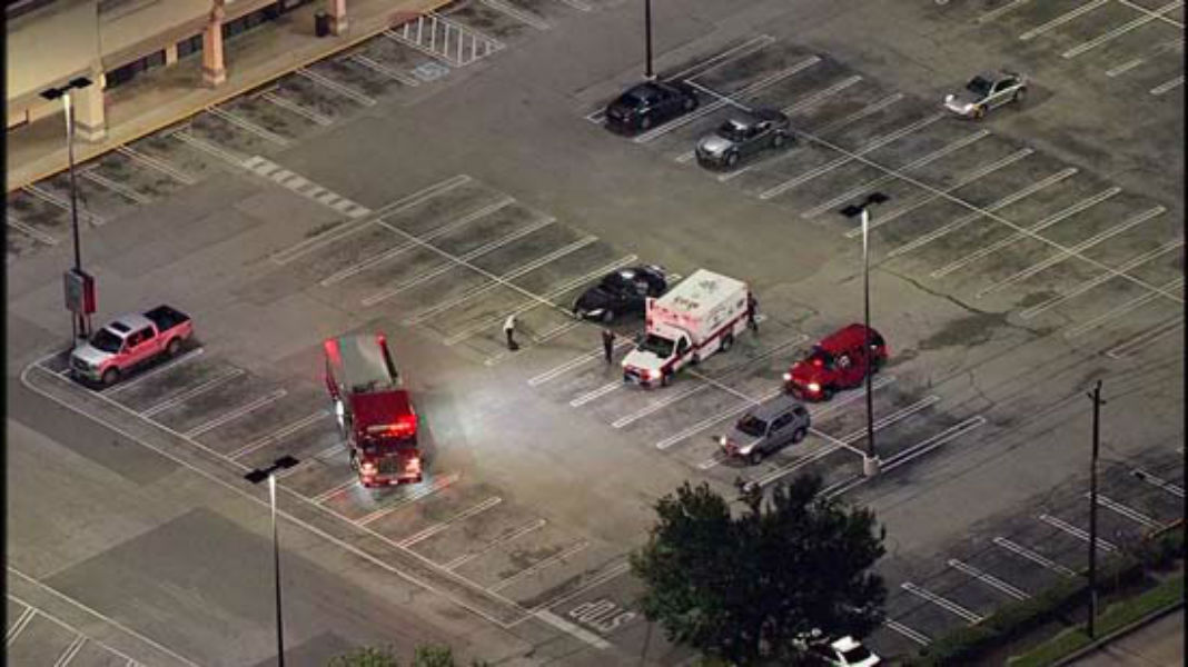 Shooting In Houston Leaves 9 Injured, 1 Suspect Is Dead